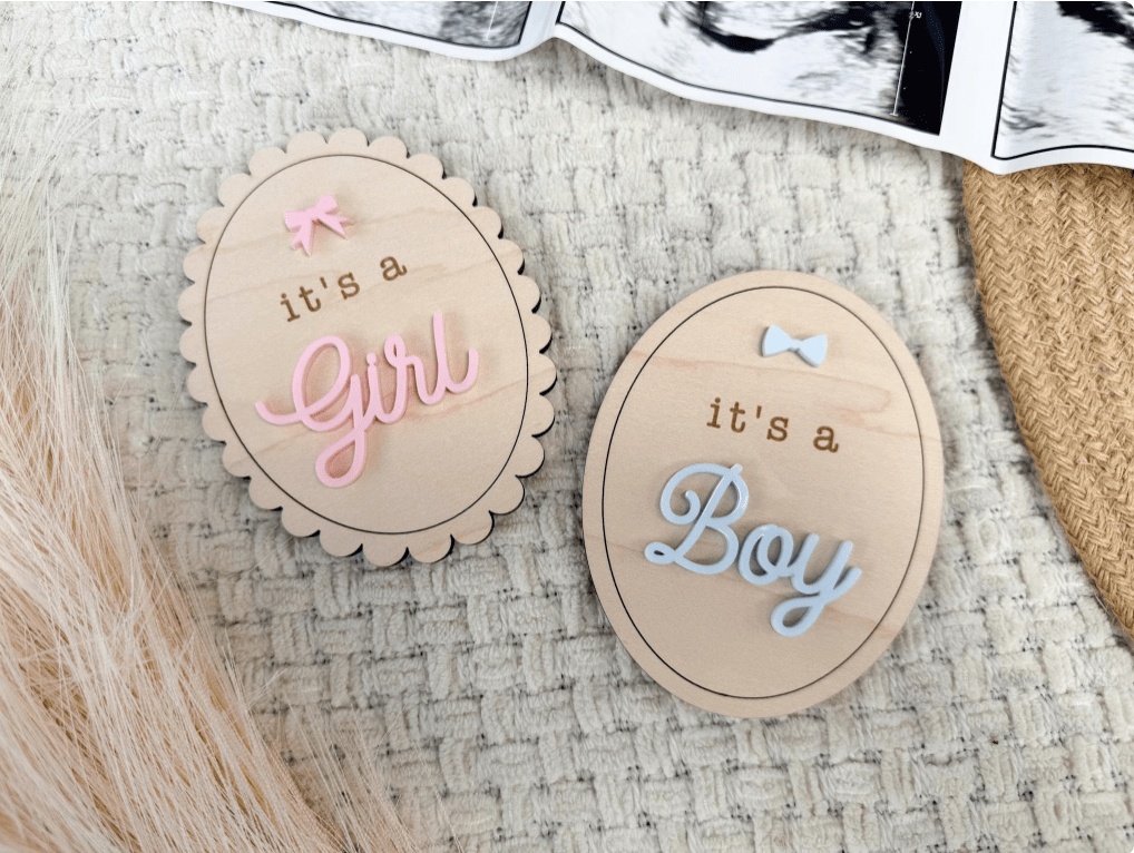 Baby Gender Reveal and Stats Sign - Magnolia BabyPhoto Prop