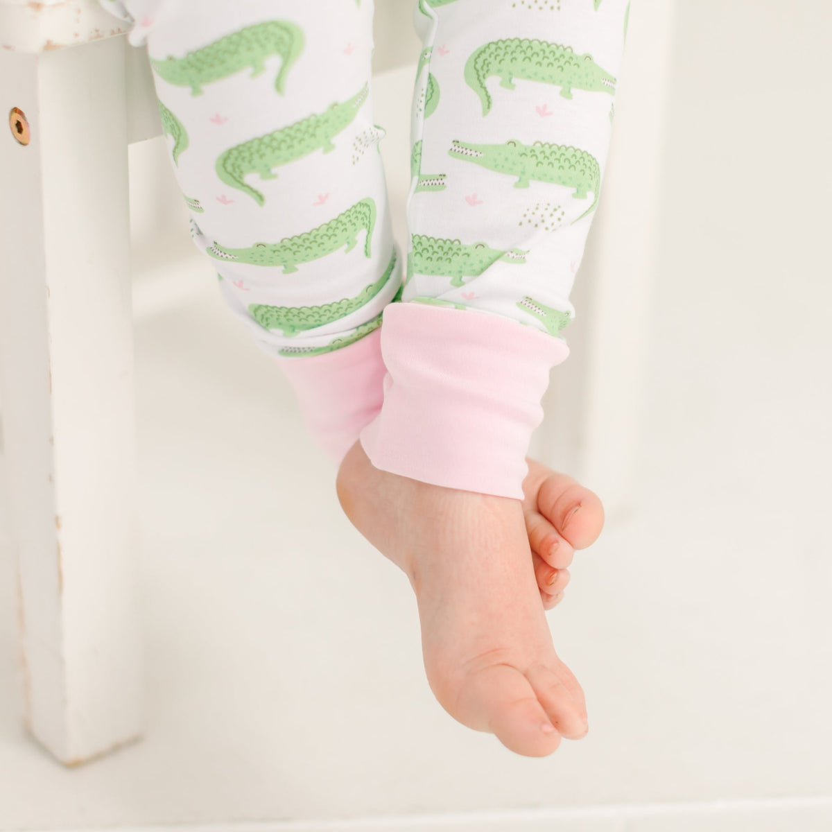 Magnolia Baby_Bayou Baby Long Pajamas - Pink_4