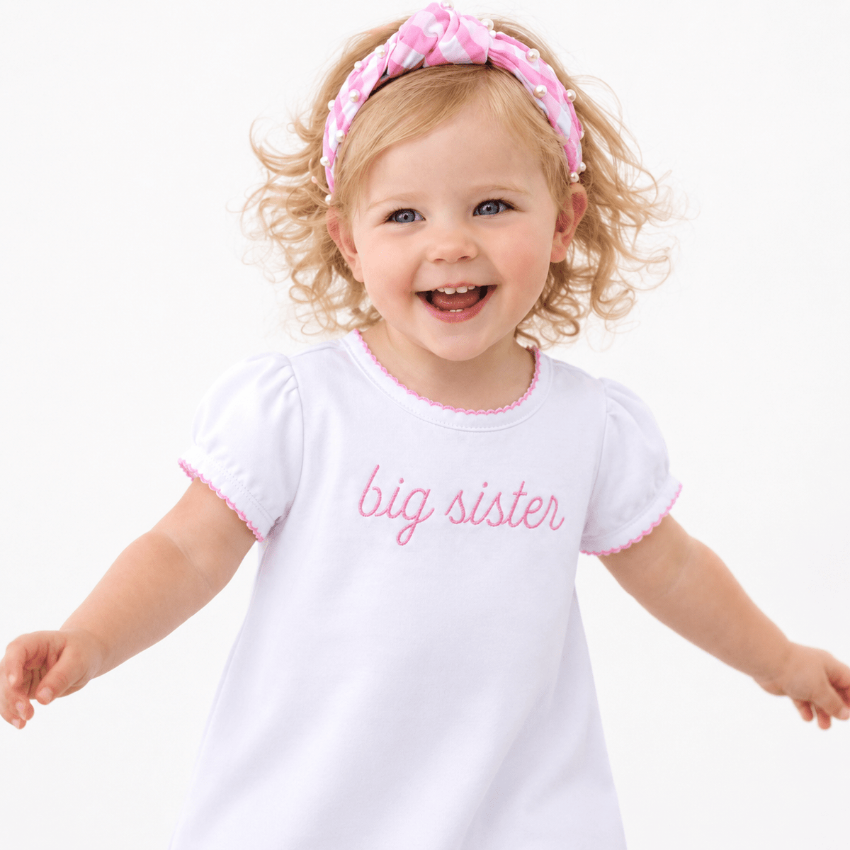 Big Sister Embroidered T-Shirt - Magnolia BabyT-Shirt