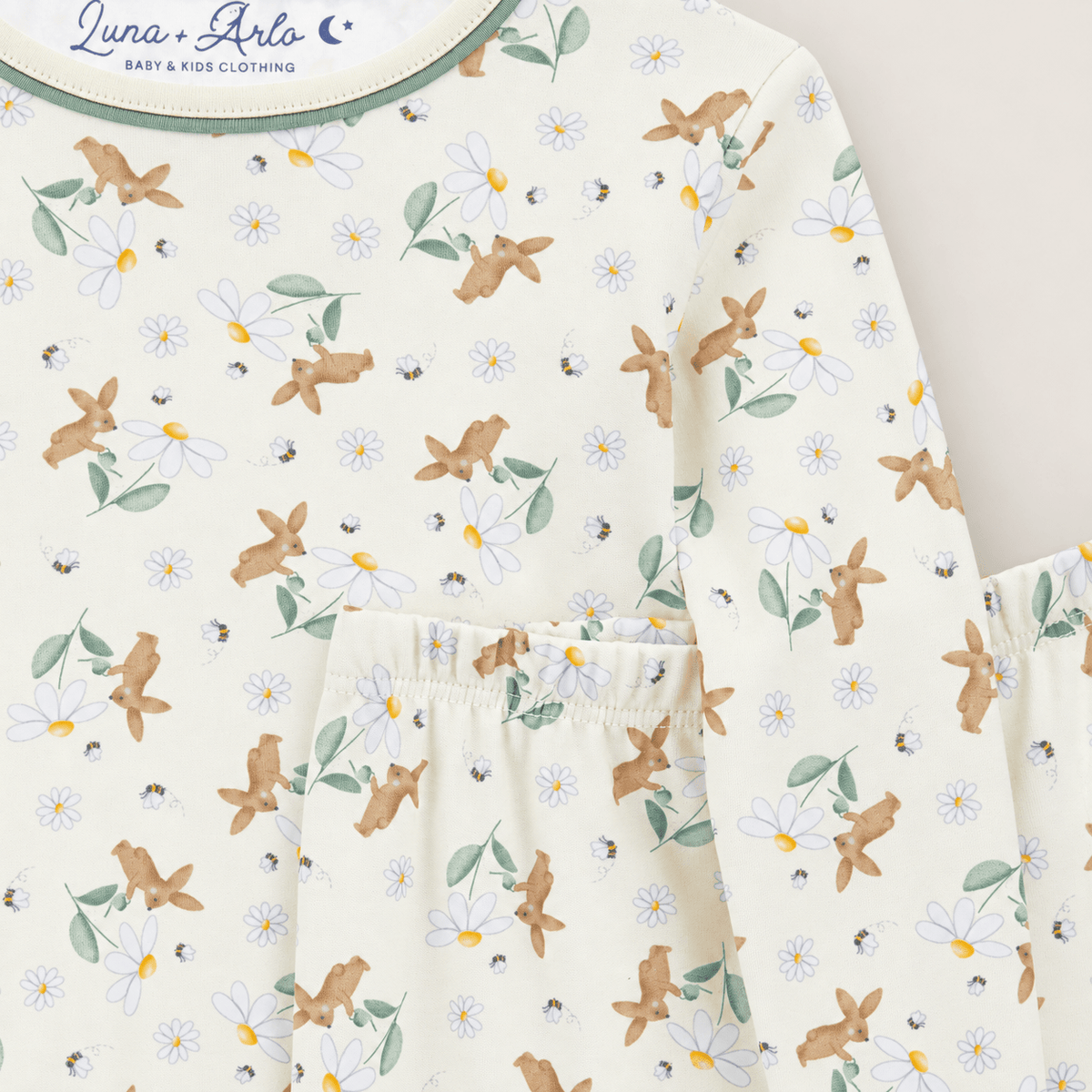 Luna and Arlo_Bunny's Daisy Garden Long Pajamas_2