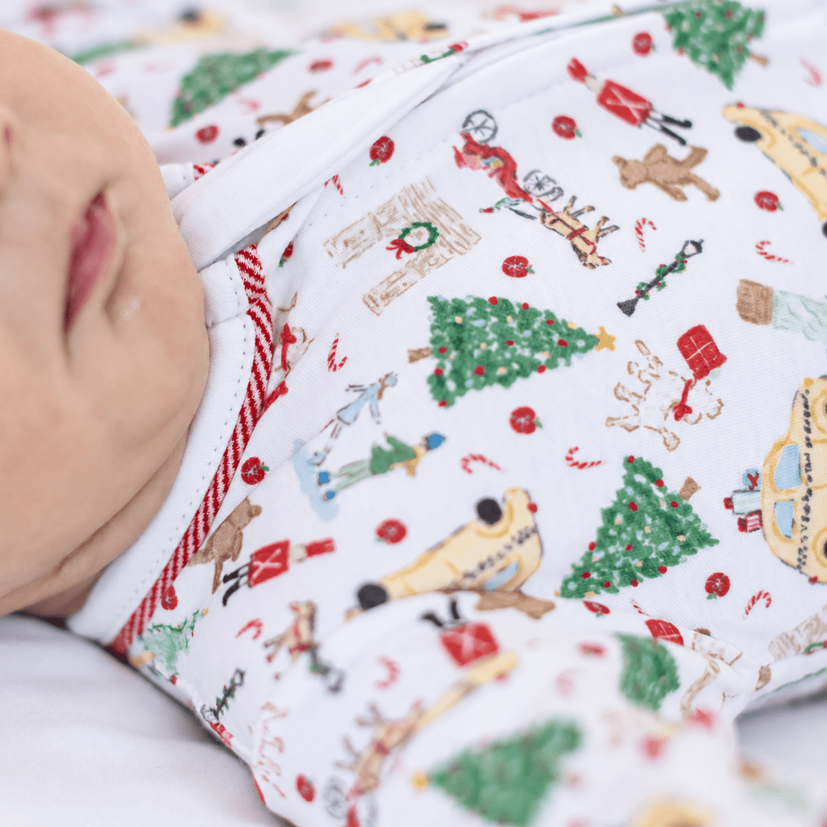 Magnolia Baby_Christmas in the City Print Zip Footie_2