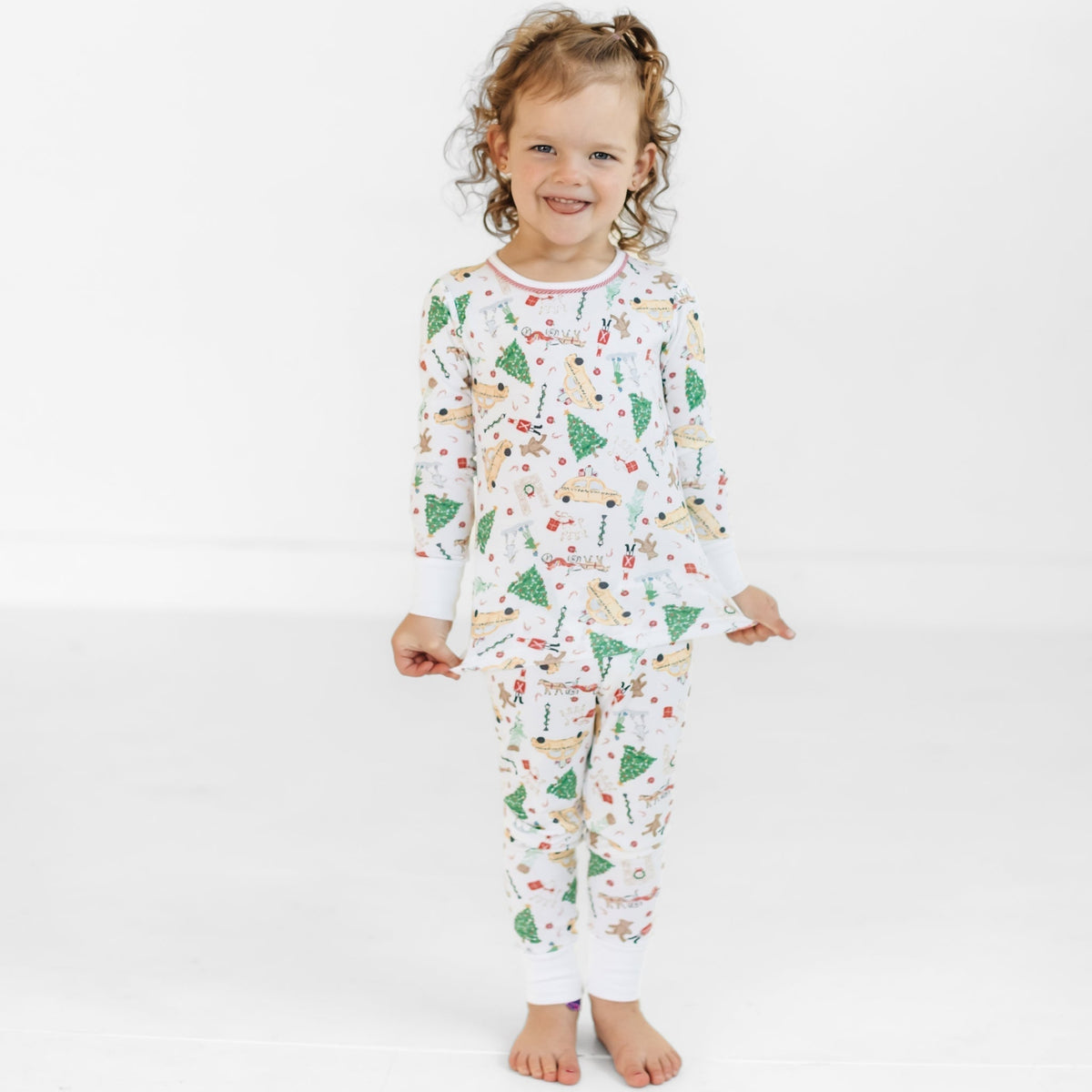 Magnolia Baby_Christmas Pajamas Gift Set - This is New York_2