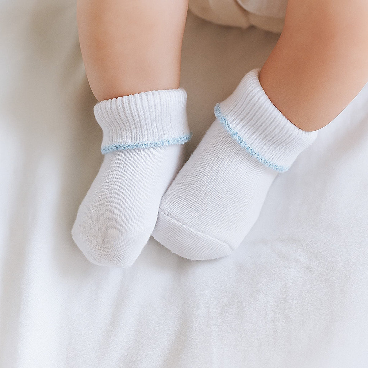 Essentials White Socks - Blue Trim - Magnolia BabySocks