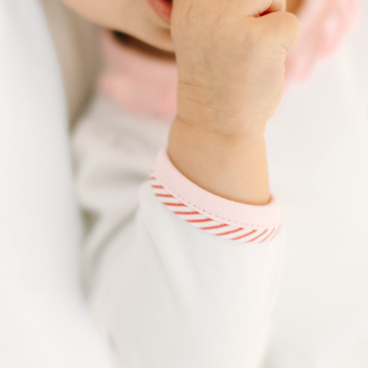 Magnolia Baby_Jolly Ribbons Hand-Embroidered Long Sleeve Ruffle Bubble_6