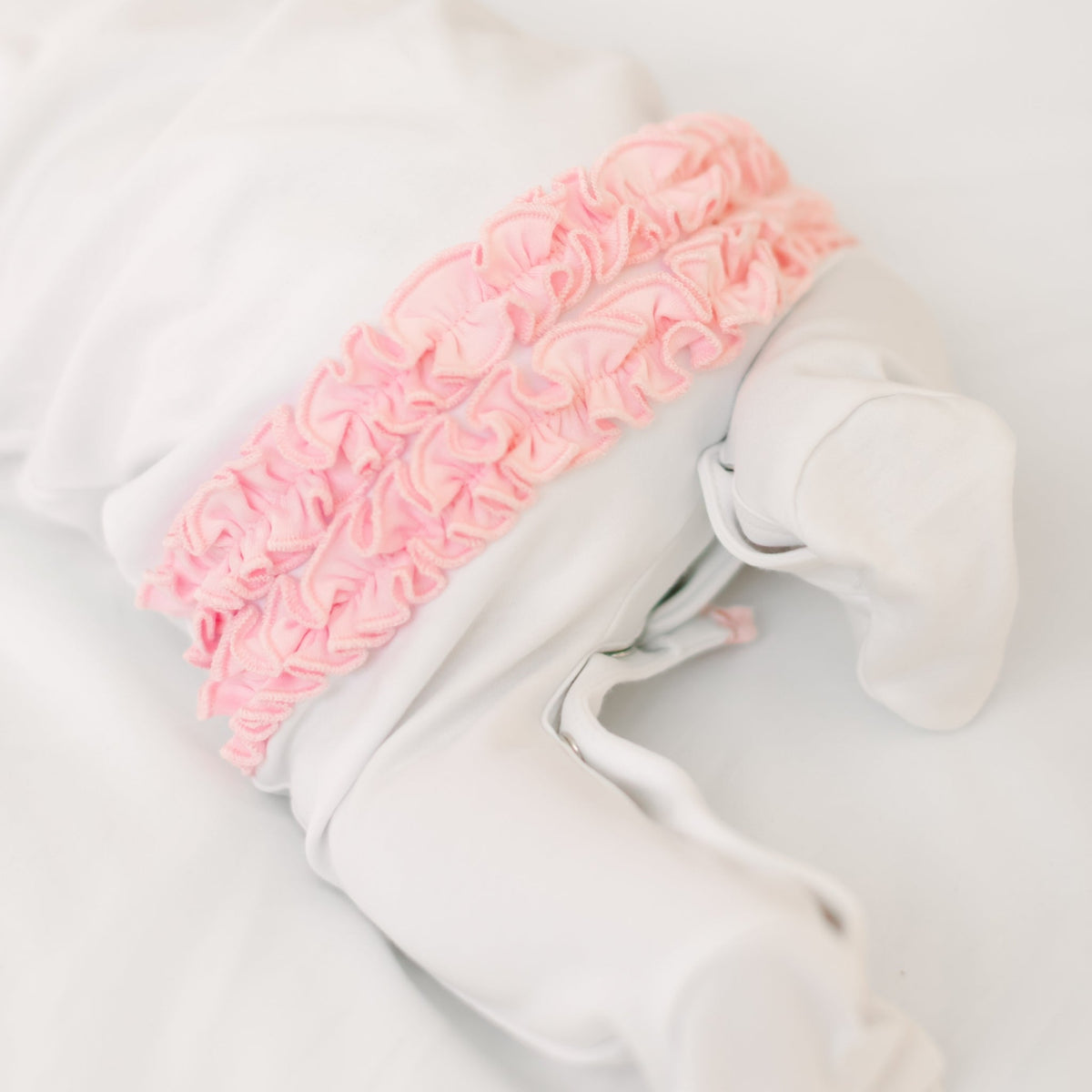 Magnolia Baby_Jolly Ribbons Hand-Embroidered Ruffle Footie_7