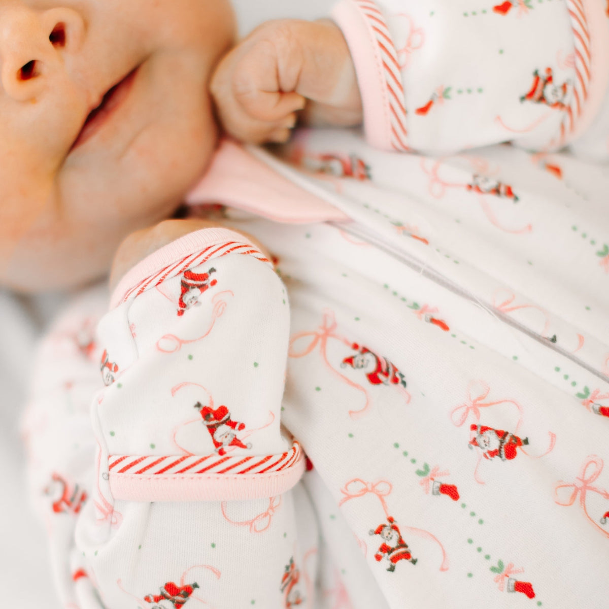 Magnolia Baby_Jolly Ribbons Print Ruffle Zip Footie_7