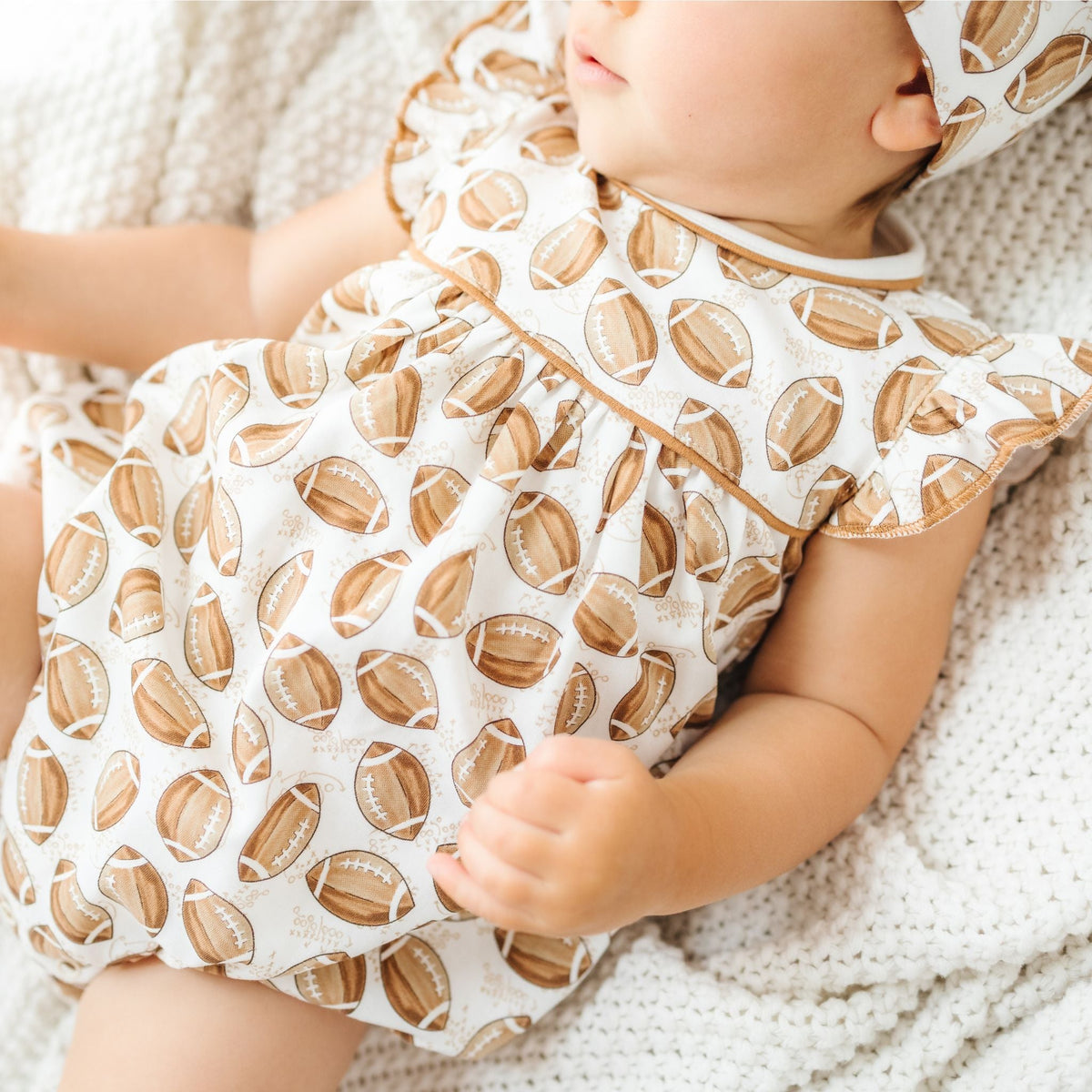 Little Champs Flutters Bubble - Magnolia BabyBubble