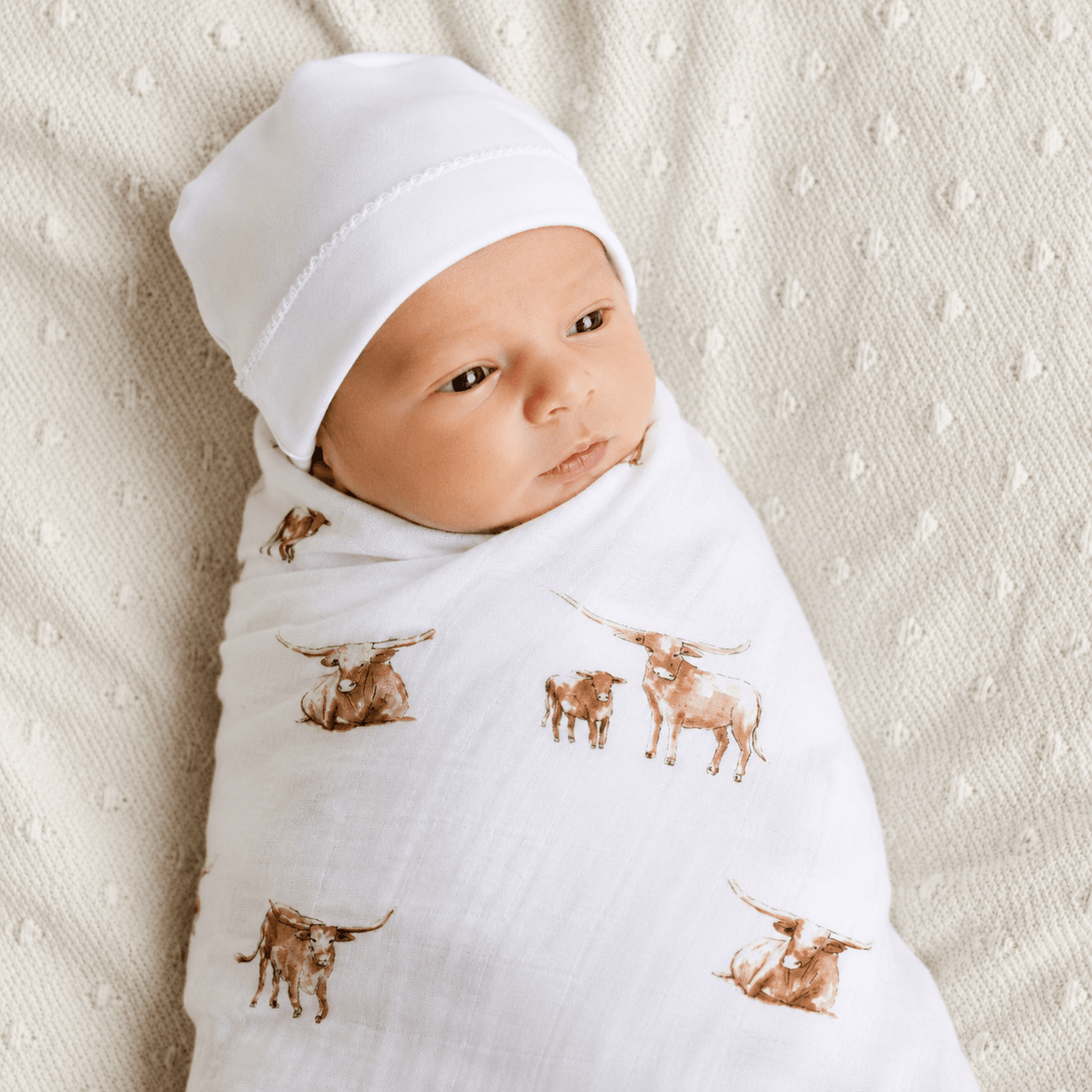 Magnolia Baby_Longhorn Swaddle Set_1