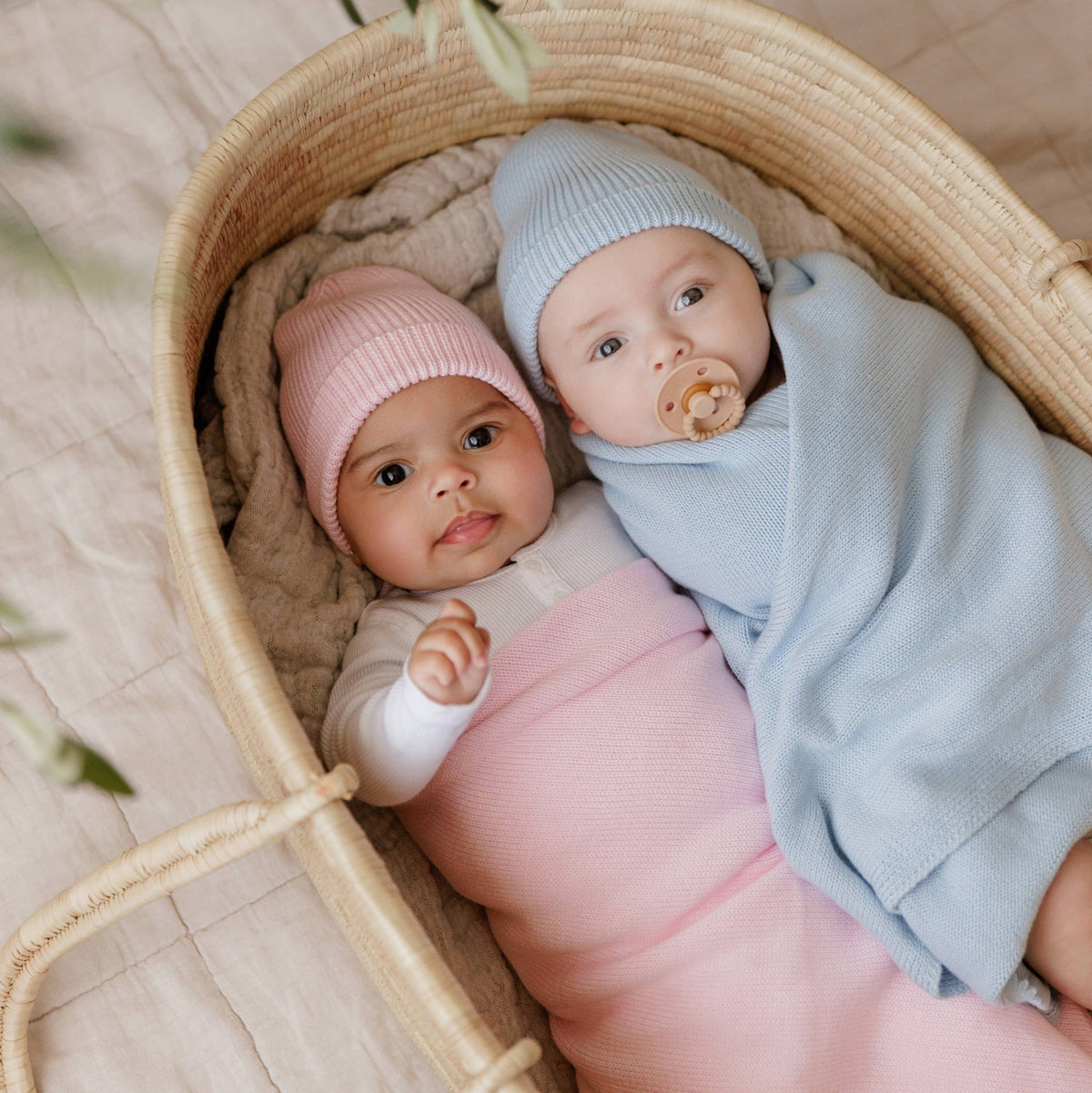 Bleu La La_Organic Cotton Knit Blanket + Hat Gift Set - Blush Pink_3