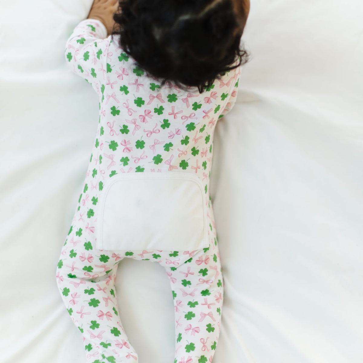 Magnolia Baby_Sweet Clover Print Zip Footie_3