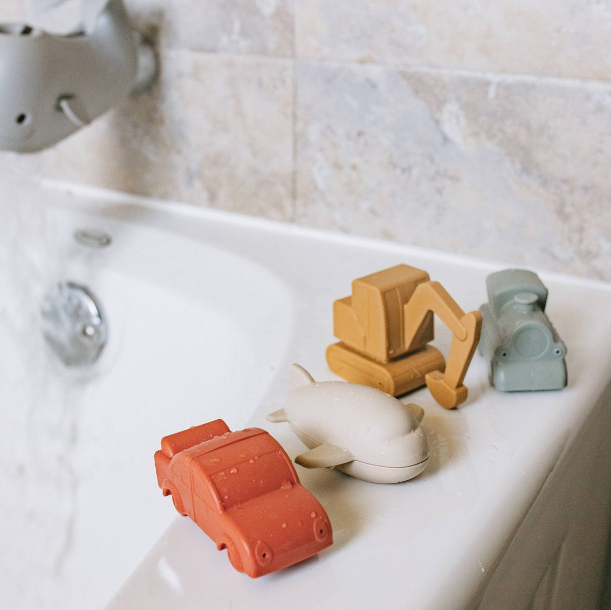 Vehicle Bath Toy Set - Magnolia BabyBath Toy